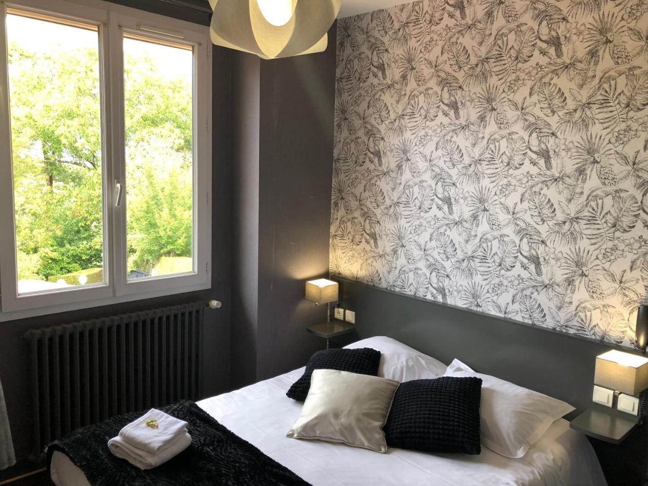 Logis Hotel Auberge De L'Etang Magnac-Bourg Экстерьер фото